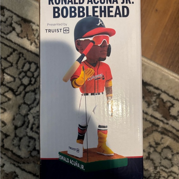 Ronald Acuna Jr bobble head - Picture 3 of 4